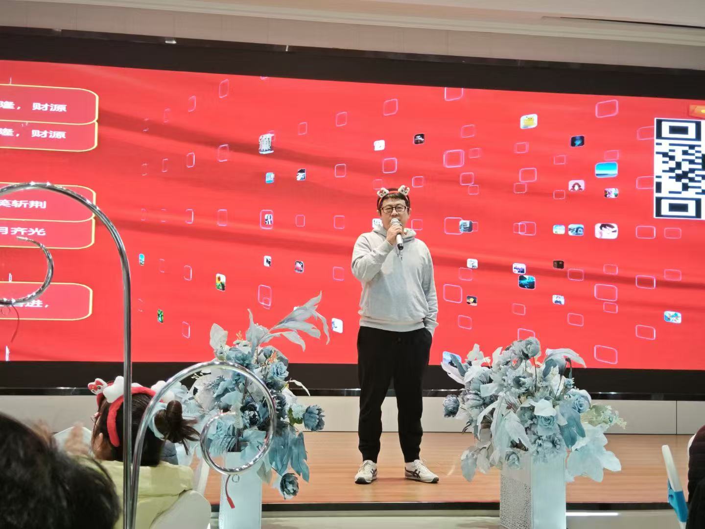 1739263571242050476.jpg fbf80239702a2acb0e3004f40d54b12.jpg